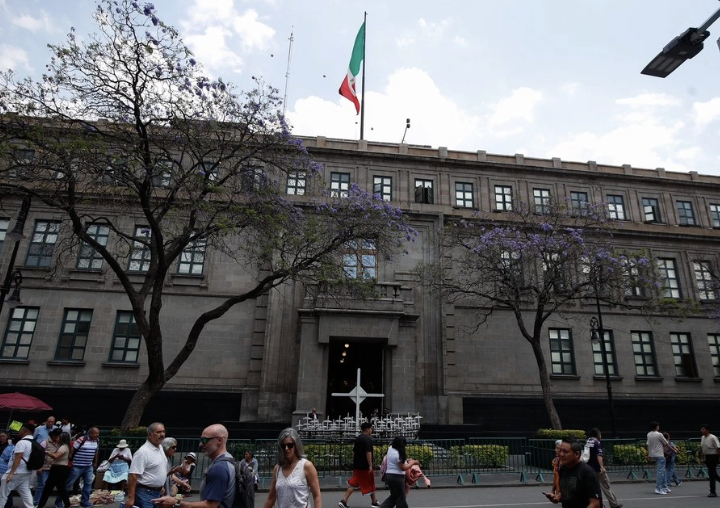 APLAZA SCJN RESOLUCIÓN DE AMPAROS CONTRA RECORTE A ‘PENSIONES DORADAS’ DEL ISSSTE