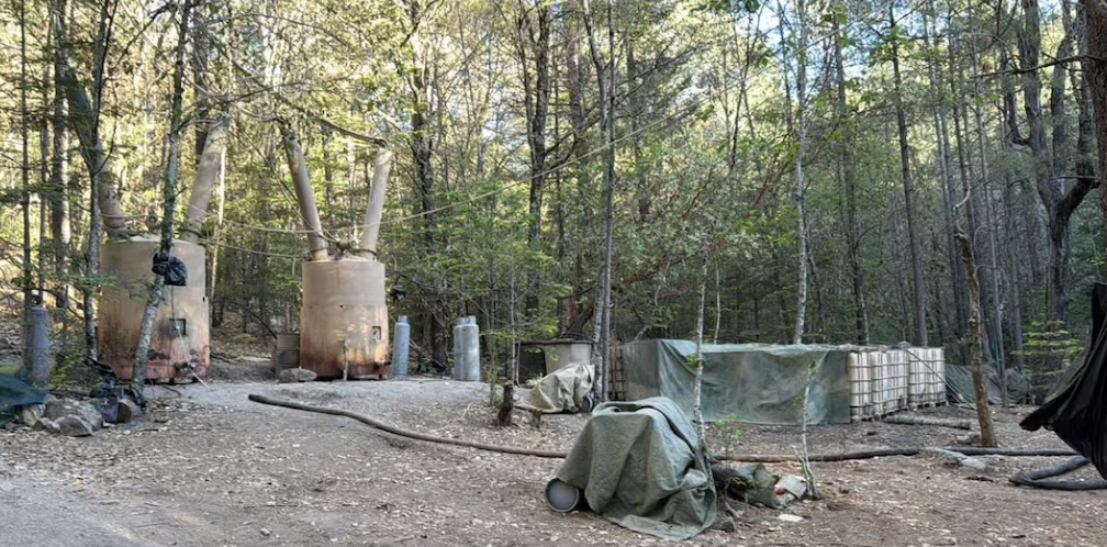 TRAS DESCUBRIR DOS NARCOLABORATORIOS, MUEREN EN CHIHUAHUA OFICIALES DE MÈXICO Y EU