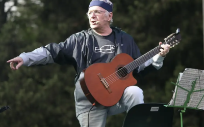 LUIS PESCETTI HIZO CANTAR, BAILAR Y REÍR A MÁS DE 3 MIL PERSONAS EN “LOS PINOS”