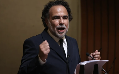 GONZÁLEZ IÑÁRRITU LANZA CONTUNDENTE MENSAJE EN SU INGRESO A EL COLEGIO NACIONAL