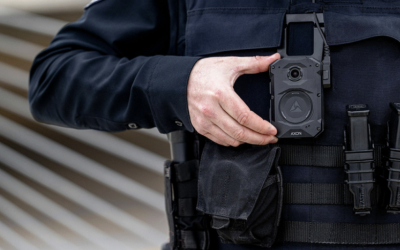 LEGISLAN PARA QUE LOS POLICÌAS UTILICEN CÁMARAS CORPORALES EN OPERATIVOS DE SEGURIDAD