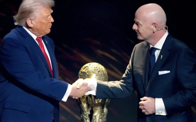 TRUMP ASISTIRÁ A LA FINAL ESPAÑA-ARGENTINA; ENTREGARÀ LA COPA FIFA AL CAMPEÒN