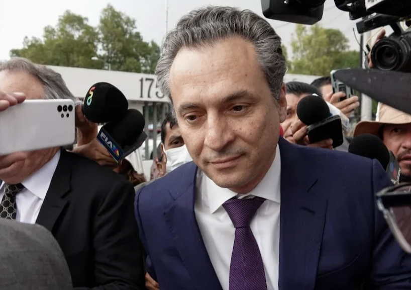 TRIBUNAL ORDENA REACTIVAR PROCESO PENAL CONTRA EMILIO LOZOYA POR AGRONITROGENADOS