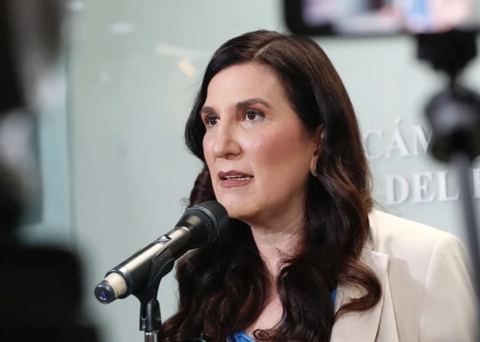 CRITERIOS PARA DEFENDER A LAS AUDIENCIAS DEBEN GARANTIZAR LA LIBERTAD DE EXPRESIÓN: KENIA LÓPEZ RABADÁN