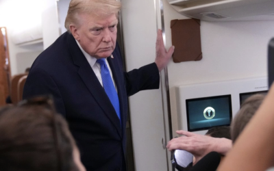 DONALD TRUMP ANUNCIA NEGOCIACIONES CON IRÁN TRAS APLAZAR NUEVOS ATAQUES