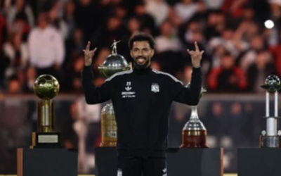 EL PORTERO DE CABO VERDE, VOZINHA, DESATA LA EUFORIA EN SU PRESENTACIÓN CON COLO COLO