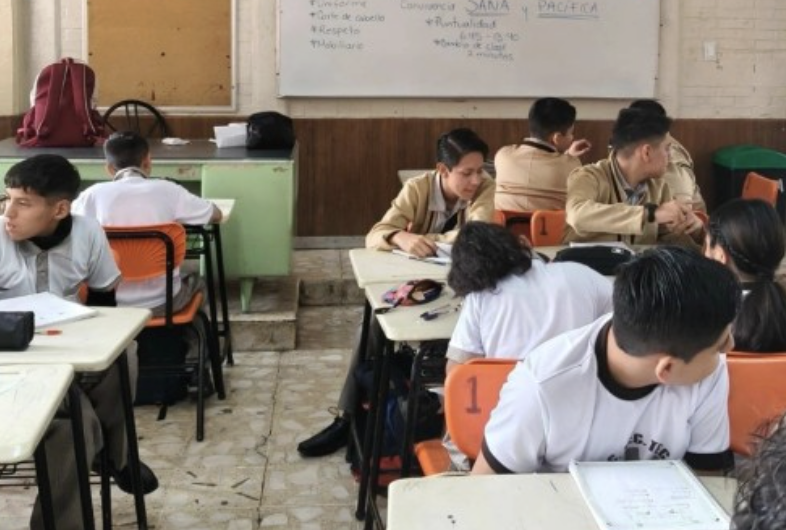 EL 99.2% DE ASPIRANTES A BACHILLERATO OBTUVO LUGAR EN UNA DE SUS TRES PRIMERAS OPCIONES