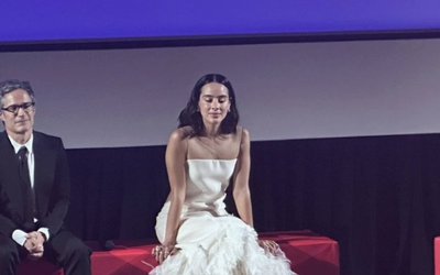 CONVERSACIÓN SOBRE PATERNIDAD, PODER Y CINE CON GAEL GARCÍA CONMUEVE EN FESTIVAL DE VENECIA