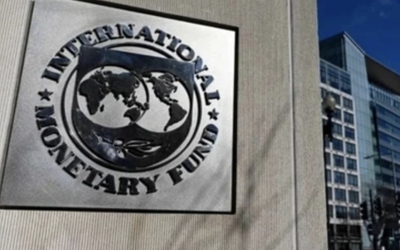 PESE A NIVELES RÉCORD DE DEUDA EN EL MUNDO, LOS GOBIERNOS NO ACTÚAN LO SUFICIENTE: FMI