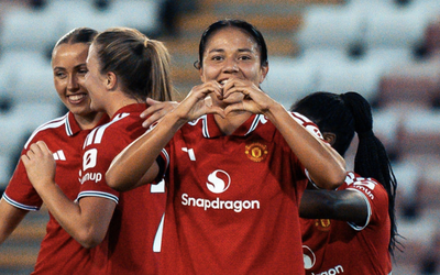 LA MEXICANA REBECA BERNAL MARCA SU PRIMER GOL CON EL MANCHESTER UNITED WOMEN