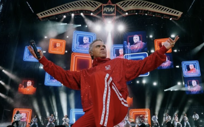 EL ‘BRIT POP’ DEL CANTANTE BRITÁNICO ROBBIE WILLIAMS SE ADUEÑA DEL PALACIO DE LOS DEPORTES
