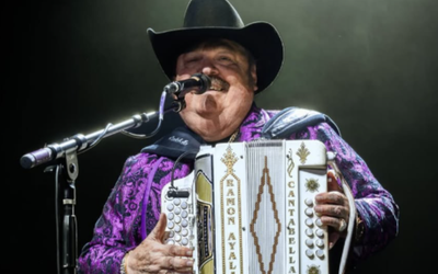 HOSPITALIZAN A AL `REY DEL ACORDEÒN` RAMÓN AYALA TRAS SU CONCIERTO DE DESPEDIDA EN LA PLAZA MÉXICO