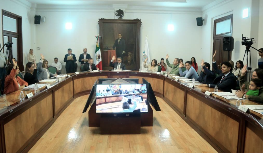 LA FGR INVESTIGA A 6 JUECES POR ACTOS DE CORRUPCIÒN Y EJERCICIO ILÌCITO DEL SERVICIO