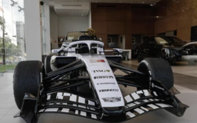 DESPLIEGAN OPERATIVO VIAL Y DE SEGURIDAD PARA EXHIBICIÓN DE ‘CHECO’ PÉREZ POR PASEO DE LA REFORMA