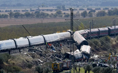 AL MENOS 68 MUERTOS POR LA COLISIÓN DE DOS TRENES DE ALTA DE VELOCIDAD EN TOLEDO, ESPAÑA